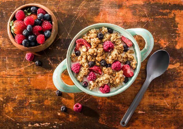 Peak Refuel | MOUNTAIN BERRY GRANOLA